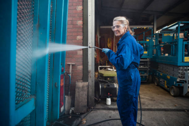 Best Commercial Pressure Washing  in Porterville, CA